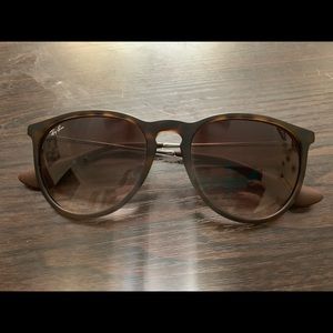 Rayban Erika